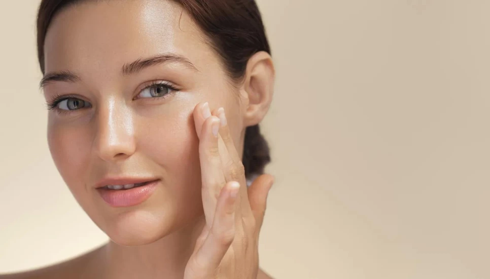 5 Essential Vitamins for Glowing Skin